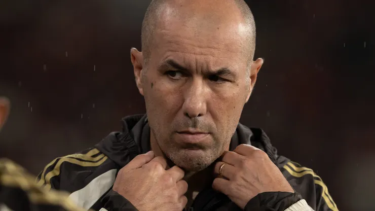 Leonardo Jardim está muito pressionado no Flamengo.