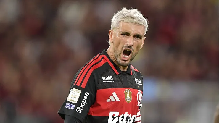 Arrascaeta jogador do Flamengo durante partida contra o Sao Paulo no estadio Maracana pelo campeonato Brasileiro A 2026.
