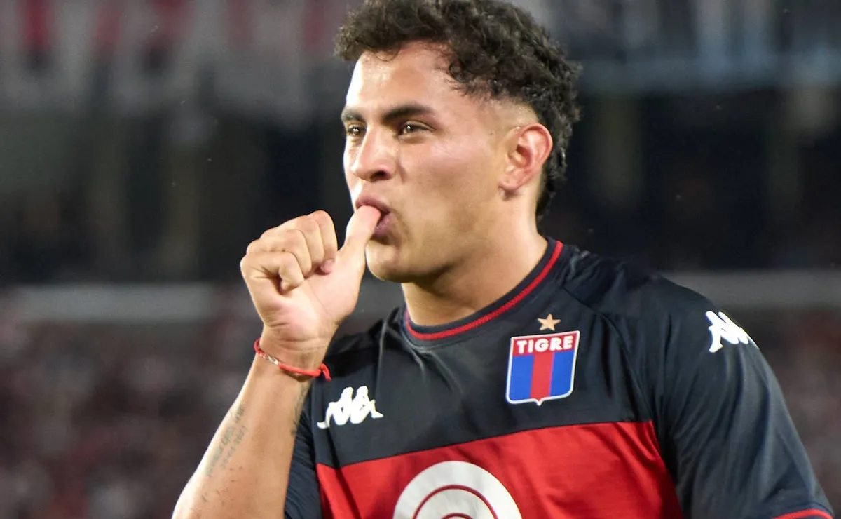 Tigre pede R$ 61,1 milhões para vender David Romero e conversas com o Flamengo esfriam