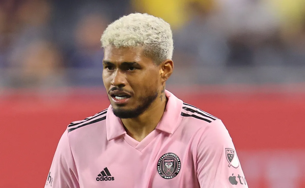 Josef Martínez é oferecido ao Internacional e nome está na mesa da diretoria esperando decisão