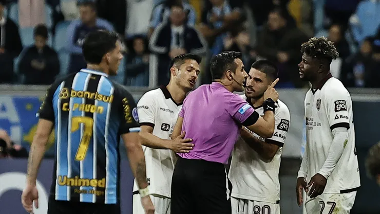 Grêmio x Bolívar pela Copa Sul-Americana - Foto: Roberto Vinicius/AGIF