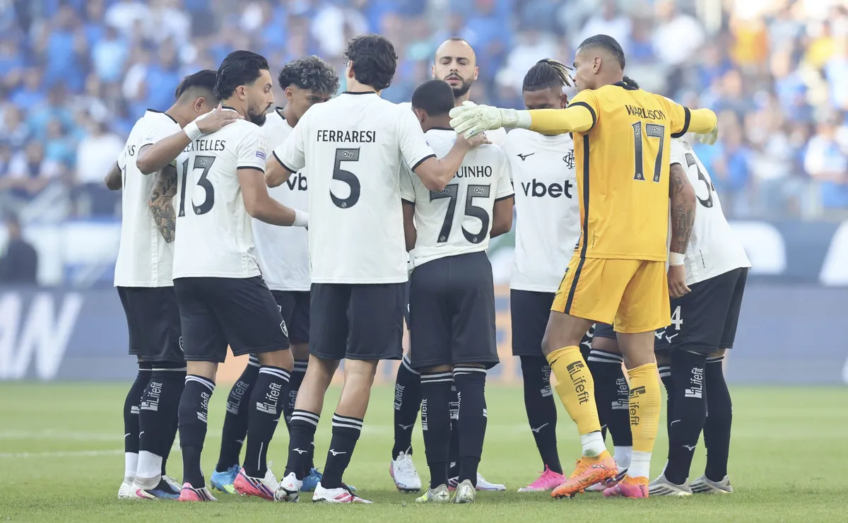 Botafogo terá que deixar um reforço fora da lista de inscritos para as oitavas da Sul-Americana