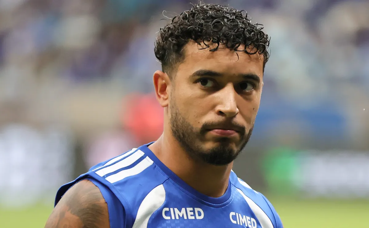 William expõe drama familiar e alívio após vitória do Cruzeiro no Brasileirão
