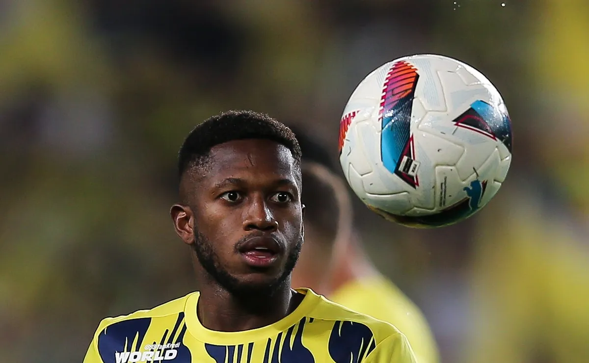 Fenerbahçe só deve liberar Fred ao Atlético-MG após reforçar o elenco; Rafael Leão é alvo