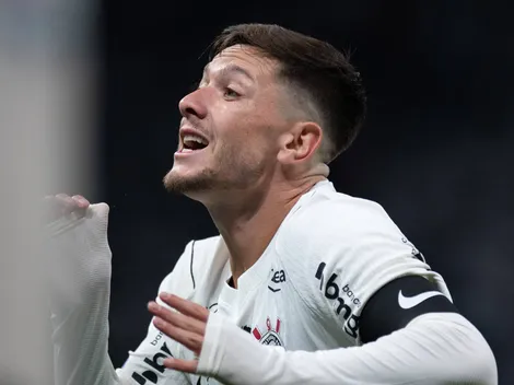 Garro 'explode' com dirigentes e ferve vestiário do Corinthians