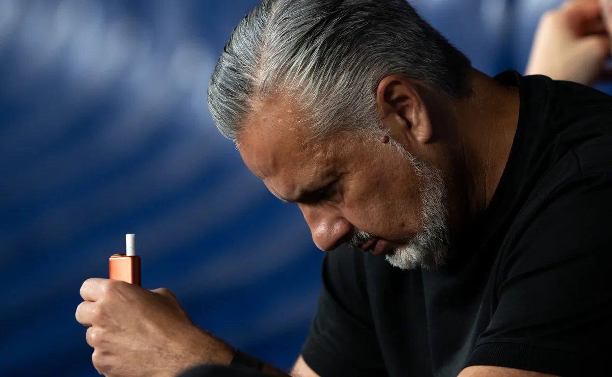 José Boto enfrenta desgaste, e bastidores do Flamengo vivem clima de cobrança