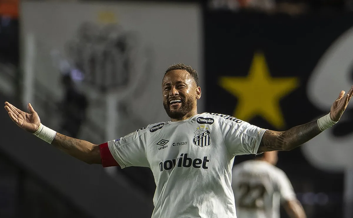 Neymar volta ao Santos após homenagem e mira vitória contra o Remo na Copa do Brasil