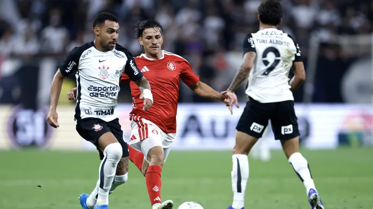 Internacional x Corinthians. Foto: Marcello Zambrana/AGIF