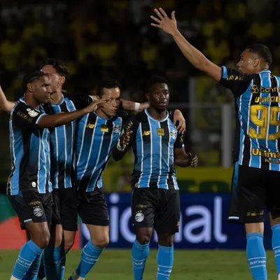 Amuzu garante empate contra Mirassol e Grêmio decide em casa