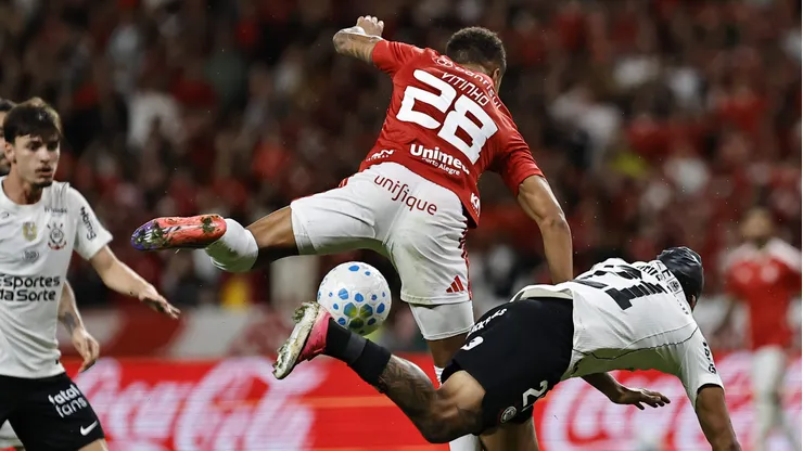 RS - PORTO ALEGRE - 02/08/2026 - COPA DO BRASIL 2026, INTERNACIONAL X CORINTHIANS - Vitinho jogador do Internacional durante partida contra o Corinthians no estadio Beira-Rio pelo campeonato Copa Do Brasil 2026. Foto: Roberto Vinicius/AGIF