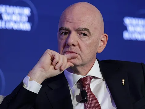 Ameaça de processo da Uefa deixa Infantino isolado na Fifa