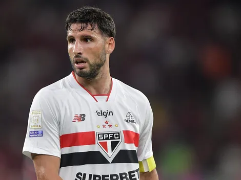 Calleri é o atacante que mais venceu duelos aéreos no Brasileirão