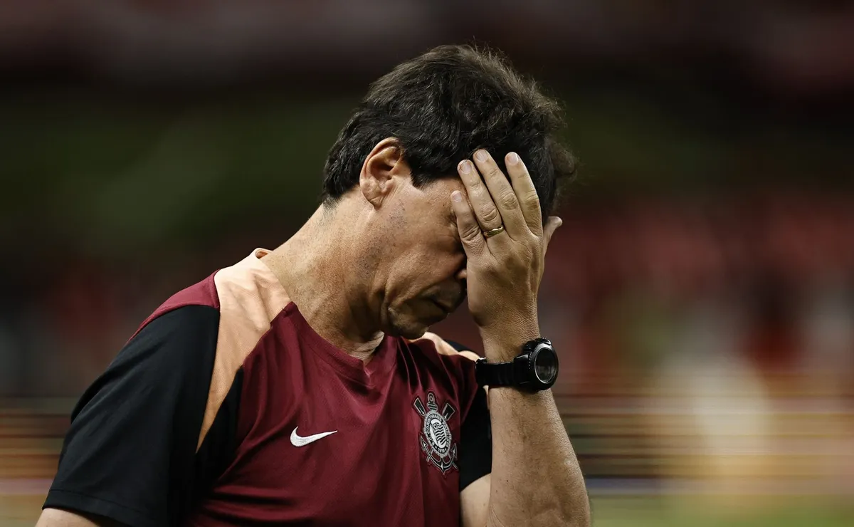 Opinião: O Corinthians não pode sonhar alto sem um reserva confiável para o ataque