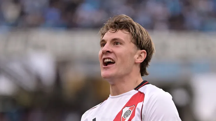 Facundo Colidio em campo pelo River Plate.