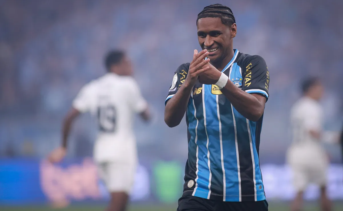 Grêmio perde Tetê por lesão para decisão contra Mirassol e abre disputa no ataque