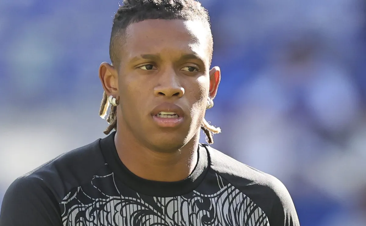Atalanta intensifica conversas com o Botafogo e deve enviar proposta por Danilo em breve
