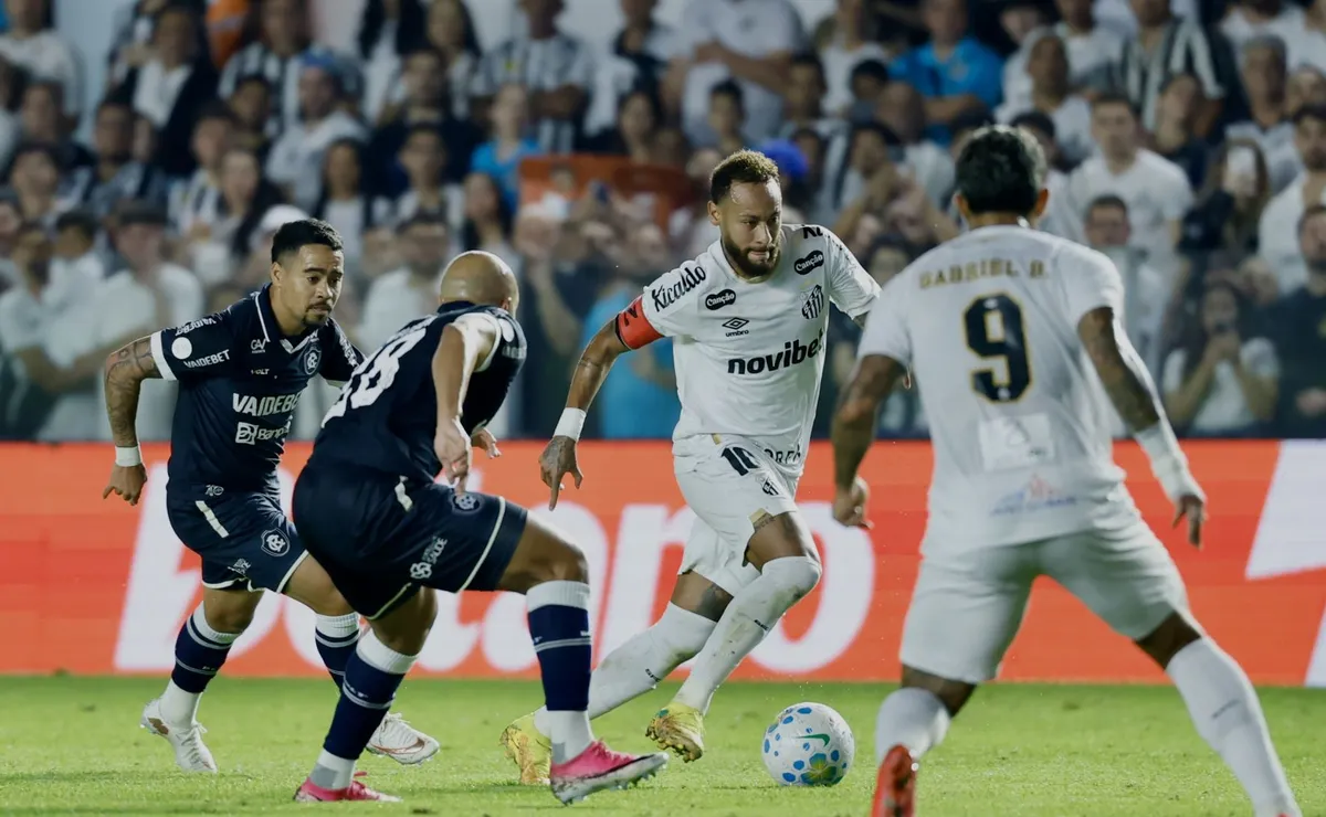 Santos encara o Remo fora de casa com vantagem no histórico dos pênaltis pela Copa do Brasil