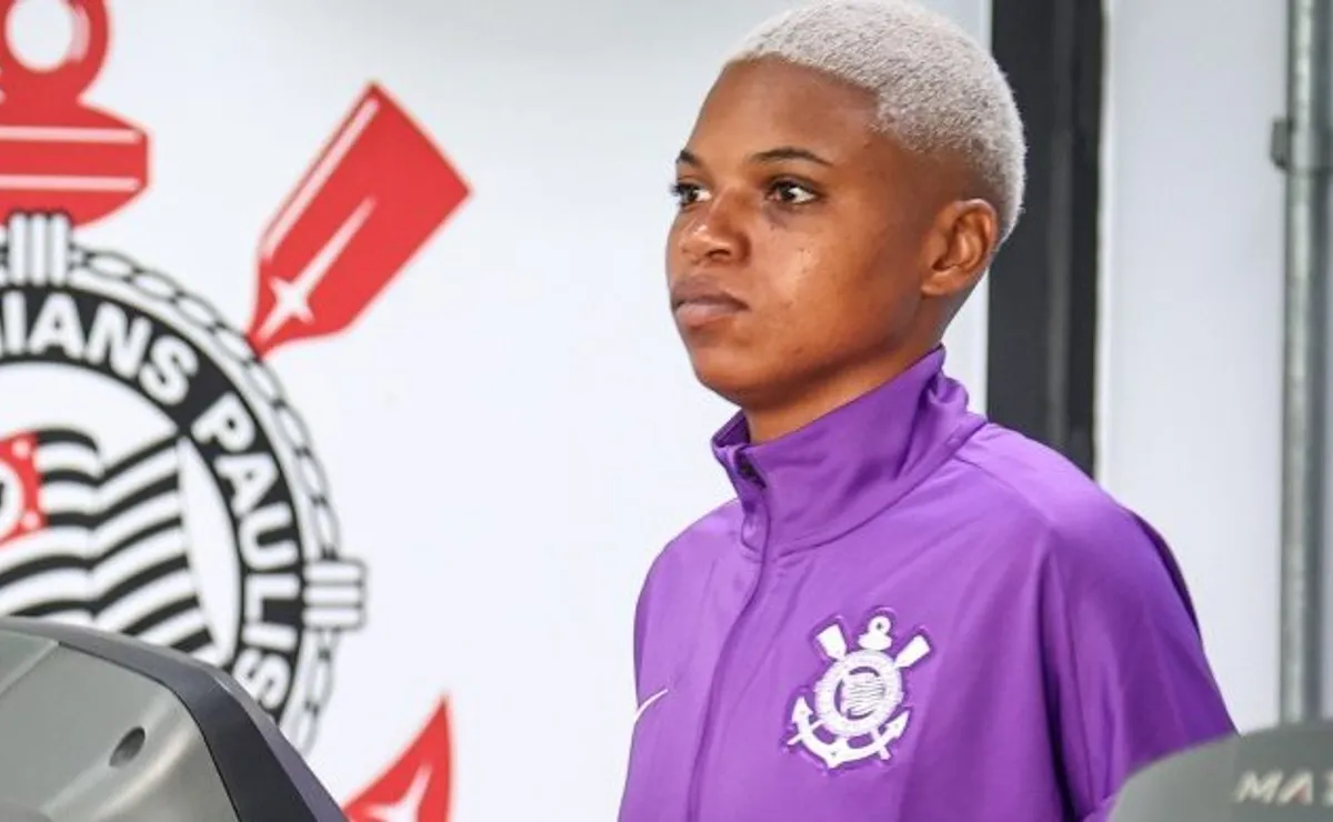 Rhaizza celebra vitória sobre o Flamengo e destaca apoio da família: “Eles estão sempre presentes”