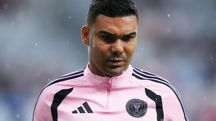 Casemiro chamou atenção negativamente em rodada da MLS - (Photo by Rich Storry/Getty Images)