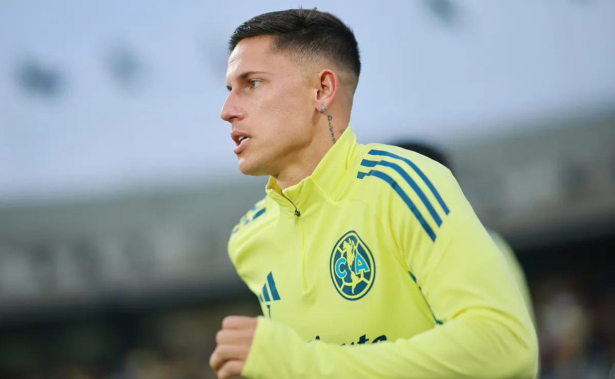 Cruzeiro se posiciona e anuncia desistência na contratação de Brian Rodríguez
