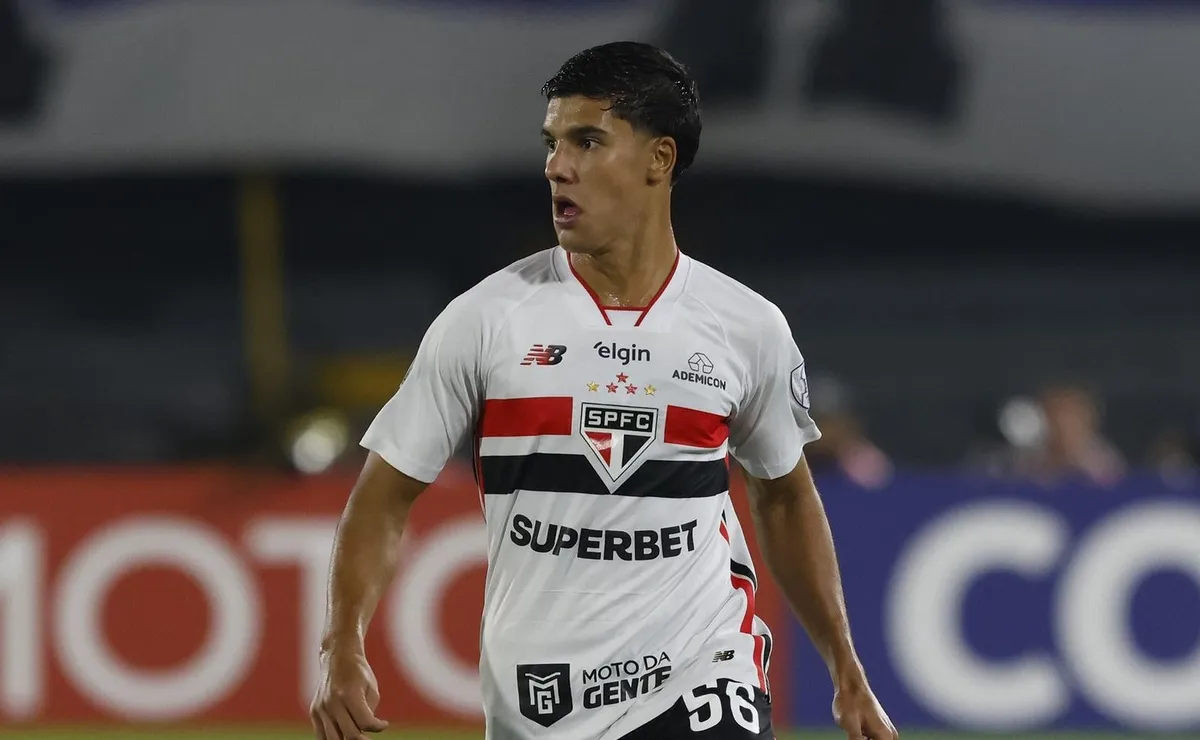 Nicolas, do São Paulo, é preso após atropelar e matar idoso em Barueri