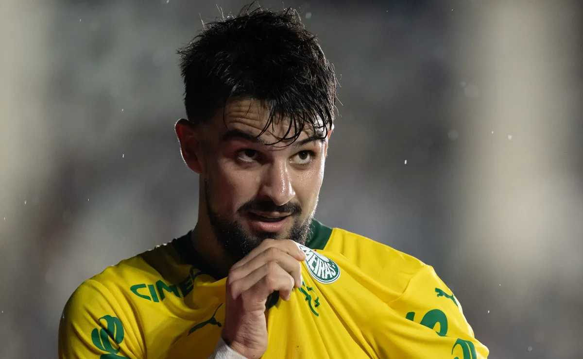 Flaco López aceita renovar e negocia novo contrato de mais 2 anos com valorização salarial no Palmeiras