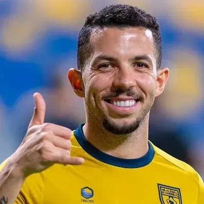 Flávio, ex-Al-Taawoun, é oferecido e Vasco aprova volante