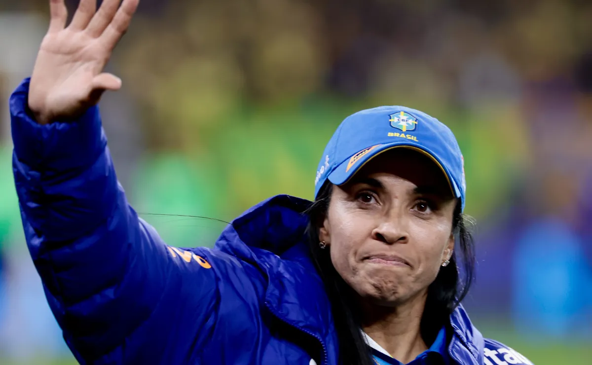 Marta quebra o silêncio e desabafa sobre aposentadoria dos gramados: “Sei dos meus limites”