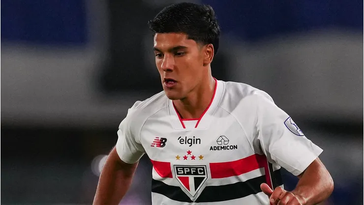 Nicolas atuando pelo São Paulo - (Foto: Andres Rot/Getty Images)