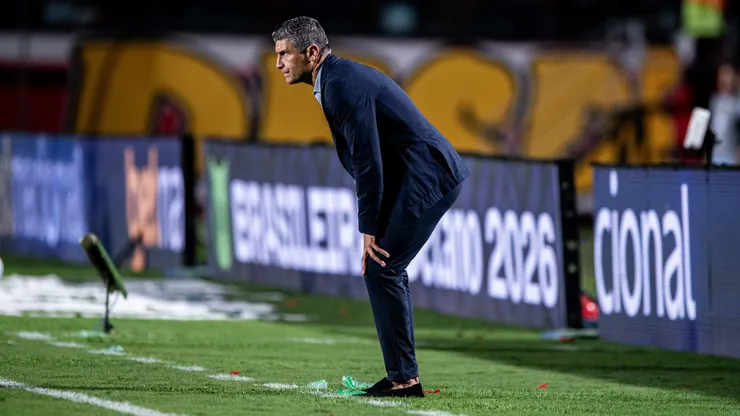 Pedro Emanuel tem histórico vencedor em mata-matas e vira esperança do Vasco contra o Fluminense - Foto Jhony PinhoAGIF