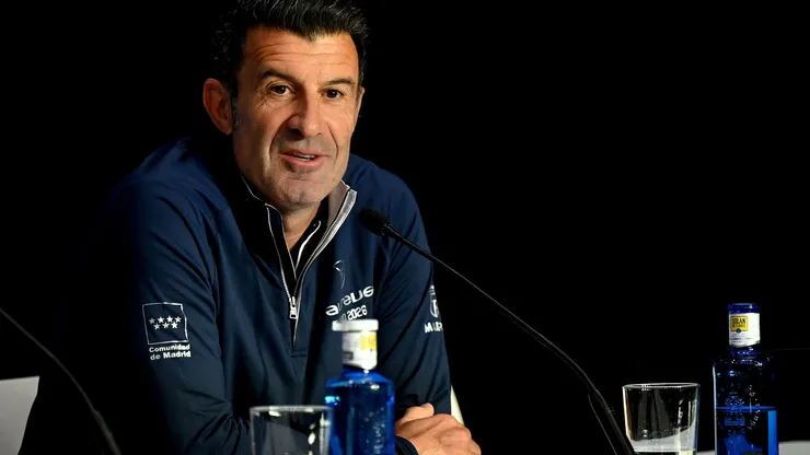 Figo pede saída de Infantino da Fifa e amplia pressão sobre presidente após crise nos bastidores - Foto Carlos AlvarezGetty Images for Laureus