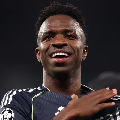 Elenco do Arsenal já considera Vinícius Júnior como reforço