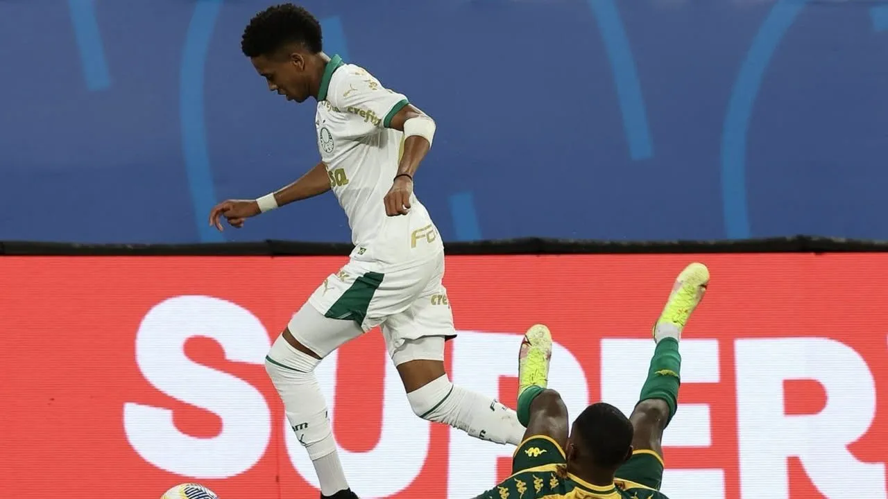 Estêvão era a grande estrela do Palmeiras em última vez na Arena Pantanal, em 2024 – Foto: Divulgação/SEP