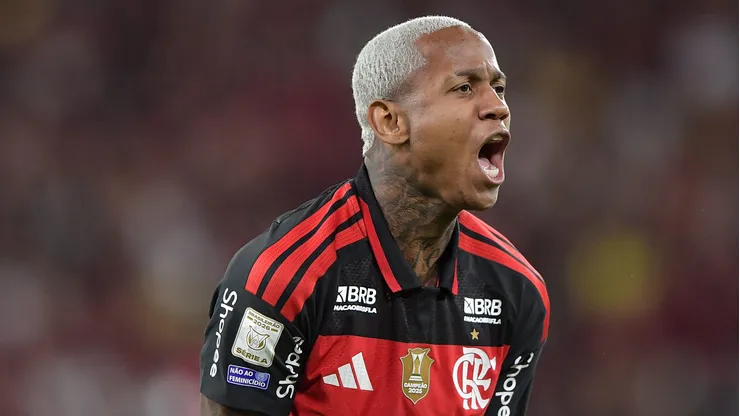 Wallace Yan, atacante do Flamengo - Foto: Thiago Ribeiro/AGIF