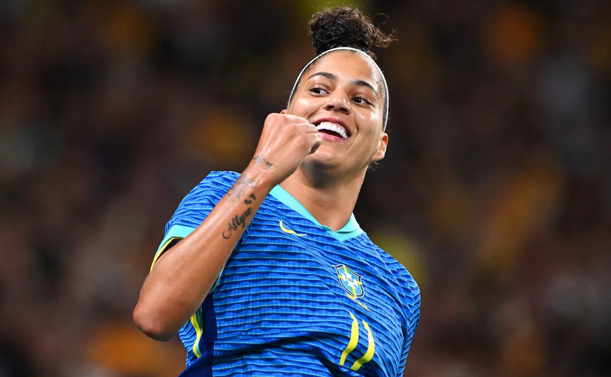 Kerolin é vendida ao Barcelona e supera transferência do Palmeiras de Amanda Gutierres por R$ 5,8 milhões