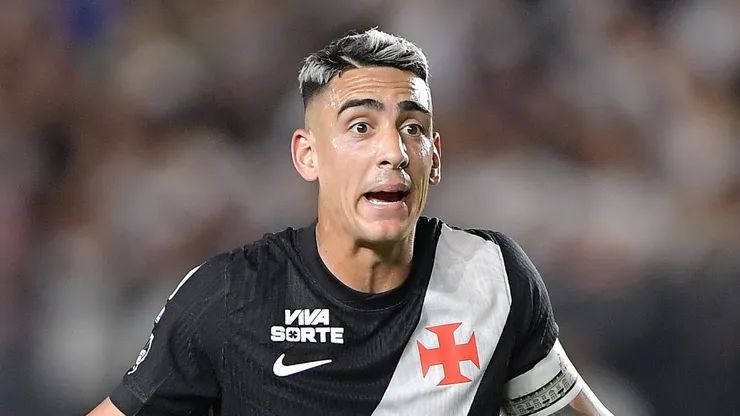 Puma Rodriguez jogador do Vasco durante partida contra o Mirassol no estadio Sao Januario pelo campeonato Brasileiro A 2026.