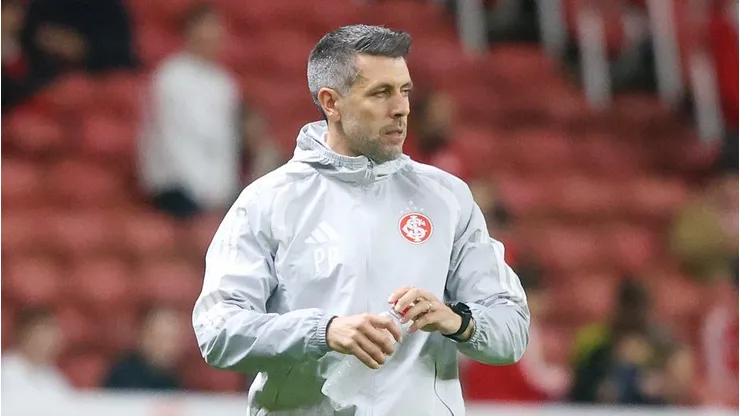 Pezzolano pode mudar formação tática da defesa - Foto: Flickr Oficial Sport Club Internacional