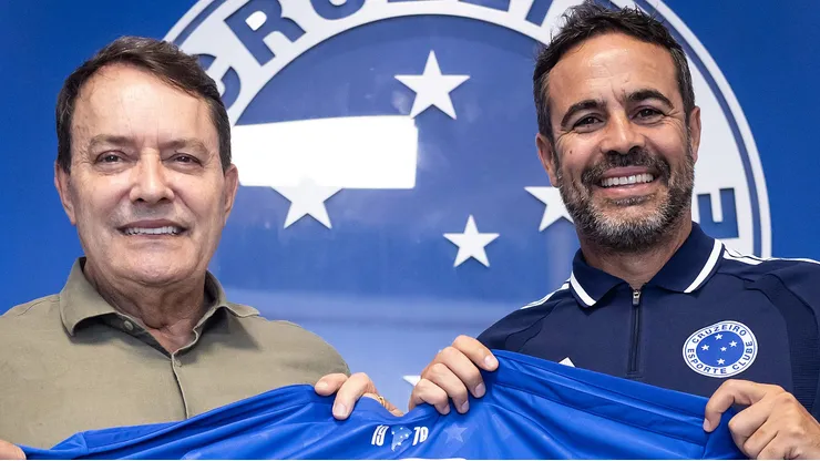 Artur Jorge renovou até 2030 - Foto: Gustavo Aleixo/Cruzeiro.