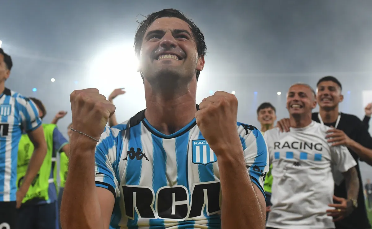Vasco acerta contratação de Santiago Sosa por três temporadas, diz jornal Olé; volante viaja ao Rio nesta 5ª