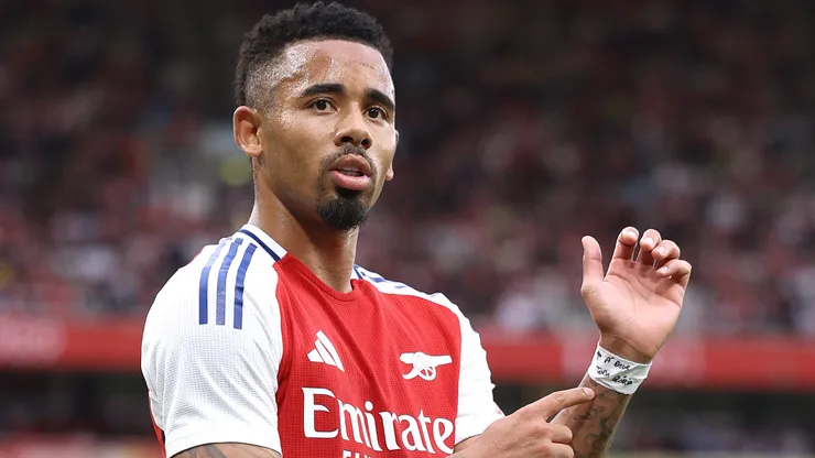 Gabriel Jesus busca minutagem na nova temporada que começa e pode trocar Arsenal pelo Napoli