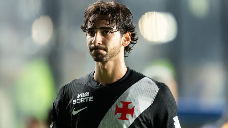 RJ - RIO DE JANEIRO - 14/04/2026 - COPA SUL-AMERICANA 2026, VASCO X AUDAX ITALIANO - JP jogador do Vasco durante partida contra o Audax Italiano no estadio Sao Januario pelo campeonato Copa Sul-Americana 2026. Foto: Jorge Rodrigues/AGIF