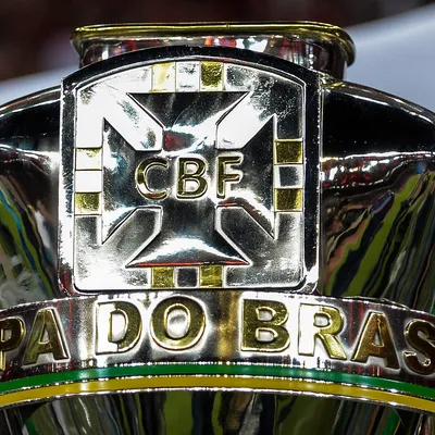 Santos supera crise e aguarda sorteio milionário da Copa do Brasil