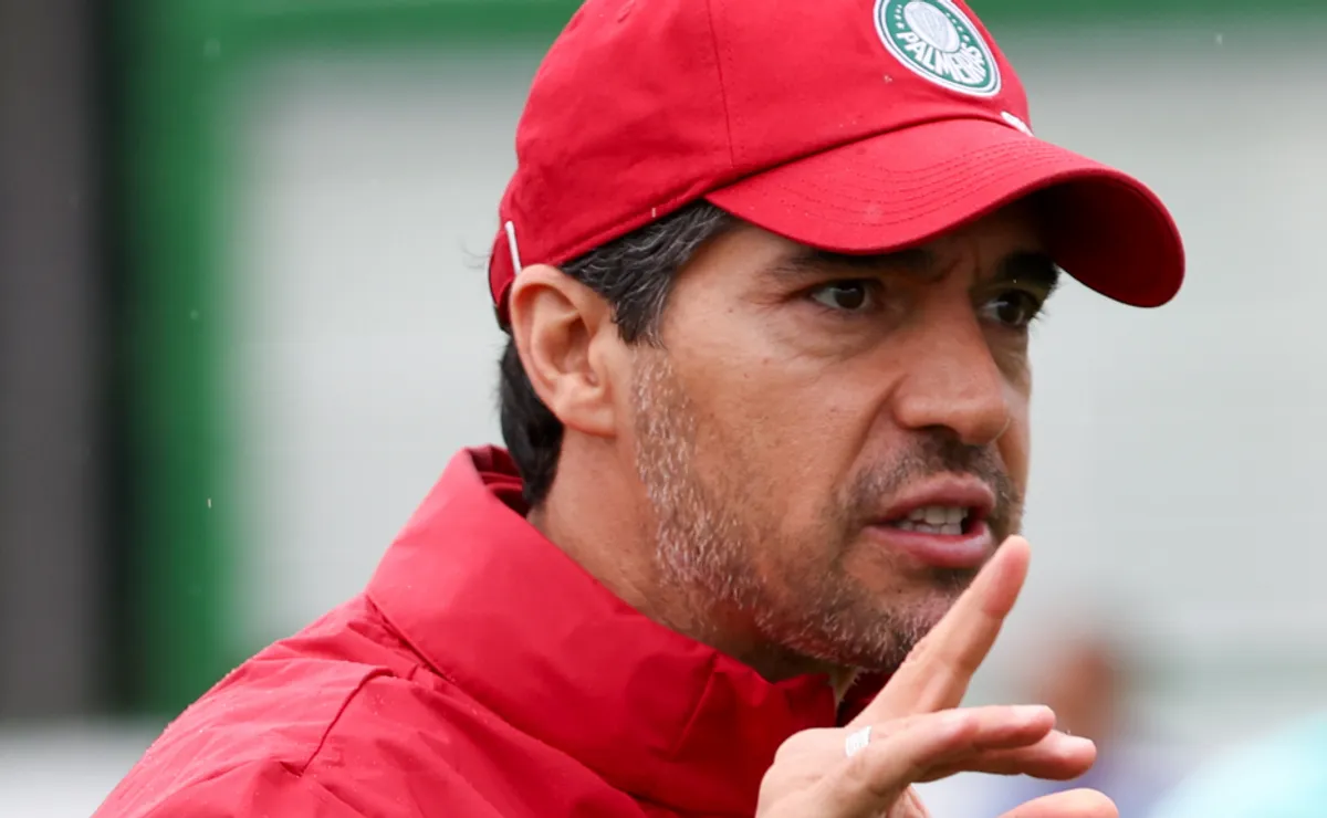 Preocupação ou fato isolado? Abel e comissão detectam motivo da queda na eficiência do Palmeiras