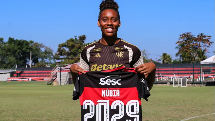 Nubia renovou com o Flamengo até 2029 - Foto: Site oficial do Flamengo