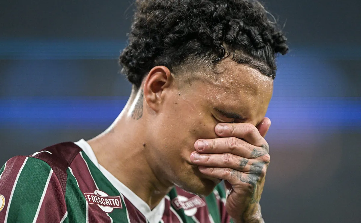 OPINIÃO: Freguesia ou incompetência? Segunda eliminação seguida escancara crise no Fluminense