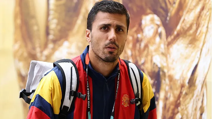 Rodri está de saída do City e depois de conversar com o Madrid, pode mesmo é pintar no Barça - (Photo by Florencia Tan Jun/Getty Images)