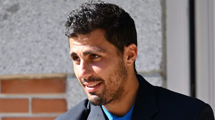 Rodri é disputado por Barcelona e Real Madrid.
