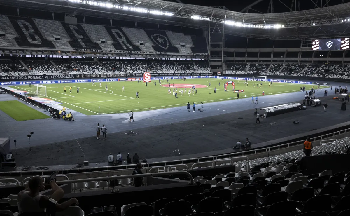 Risco de ventania no Rio faz CBF adiar Fluminense x Botafogo pelo Brasileirão Feminino