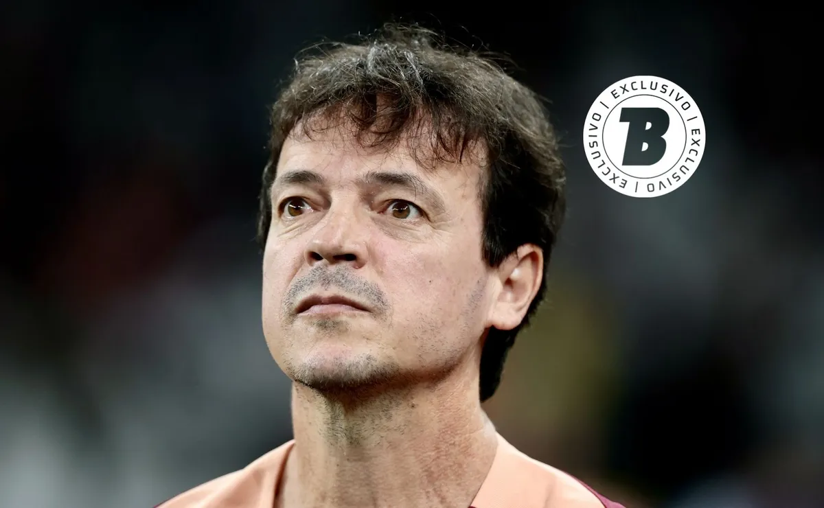 Vídeo: Podcast LivePorTi critica falta de repertório de Fernando Diniz no comando do Corinthians