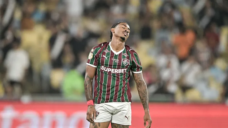 John Kennedy sofre lesão no ligamento cruzado anterior do joelho e vai operar - Foto Thiago RibeiroAGIF
